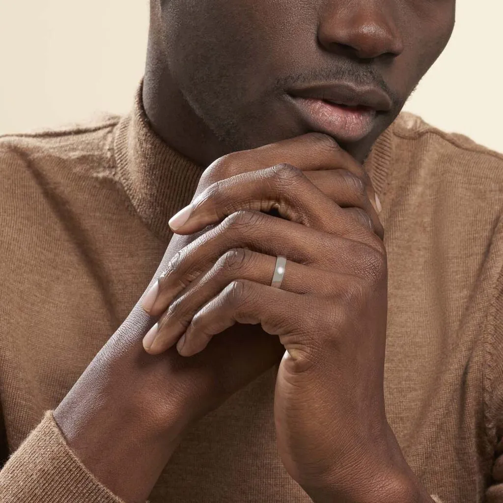 Histoire D'Or Alliance Artemis Ruban Plat Or Blanc – Image 5