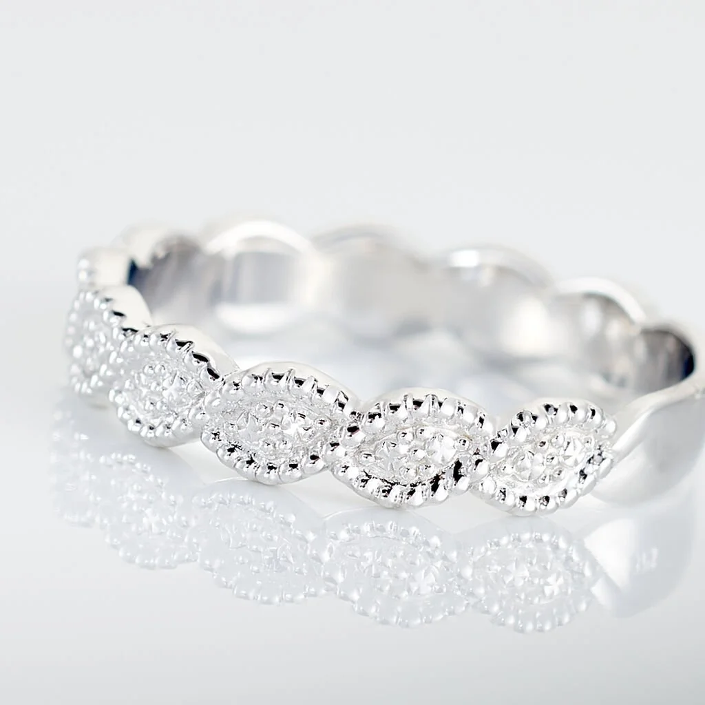 Histoire D'Or Alliance Marielle Ruban Plat Or Blanc – Image 4