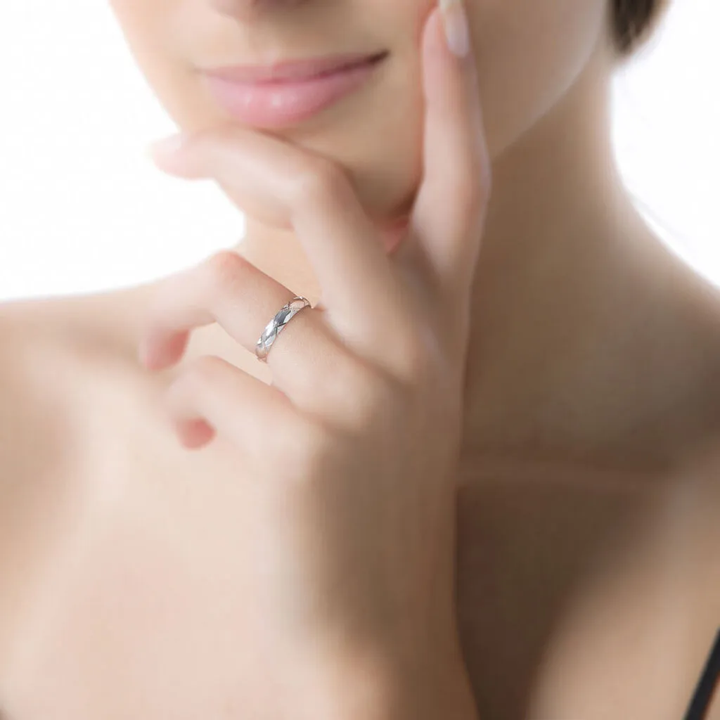 Histoire D'Or Alliance Harmonie Demi Jonc Classique Or Blanc – Image 4