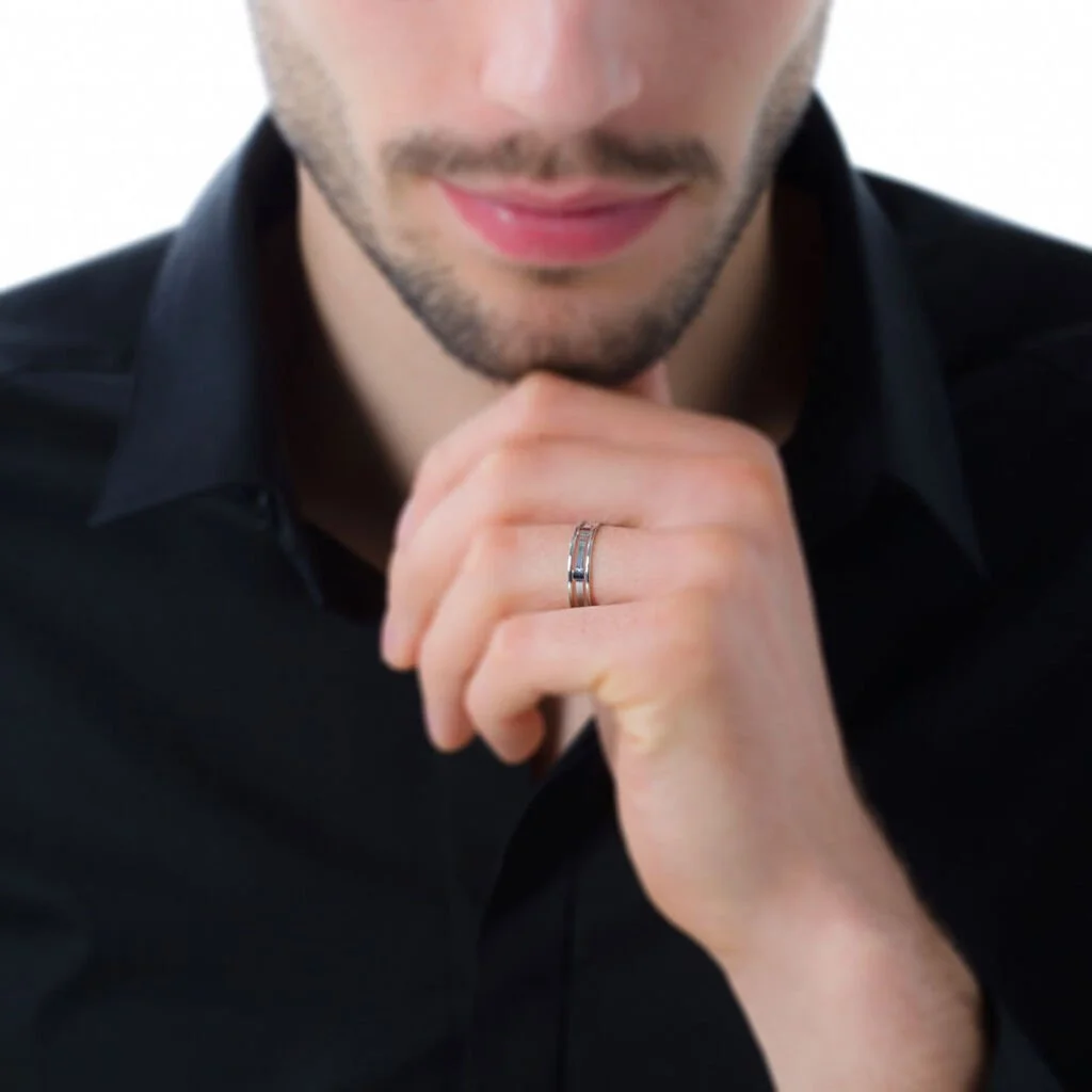 Histoire D'Or Alliance Hephaistos Ajouree Ruban Plat Or Blanc – Image 4